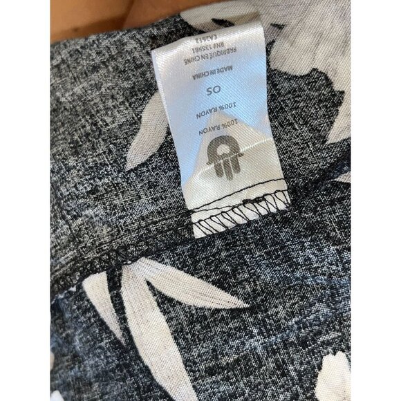 Spiritual Gangster Womens Floral Kimono Black & White One Size Wrap - Picture 9 of 9